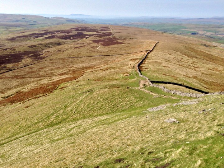 Pen-y-ghent / Plover Hill