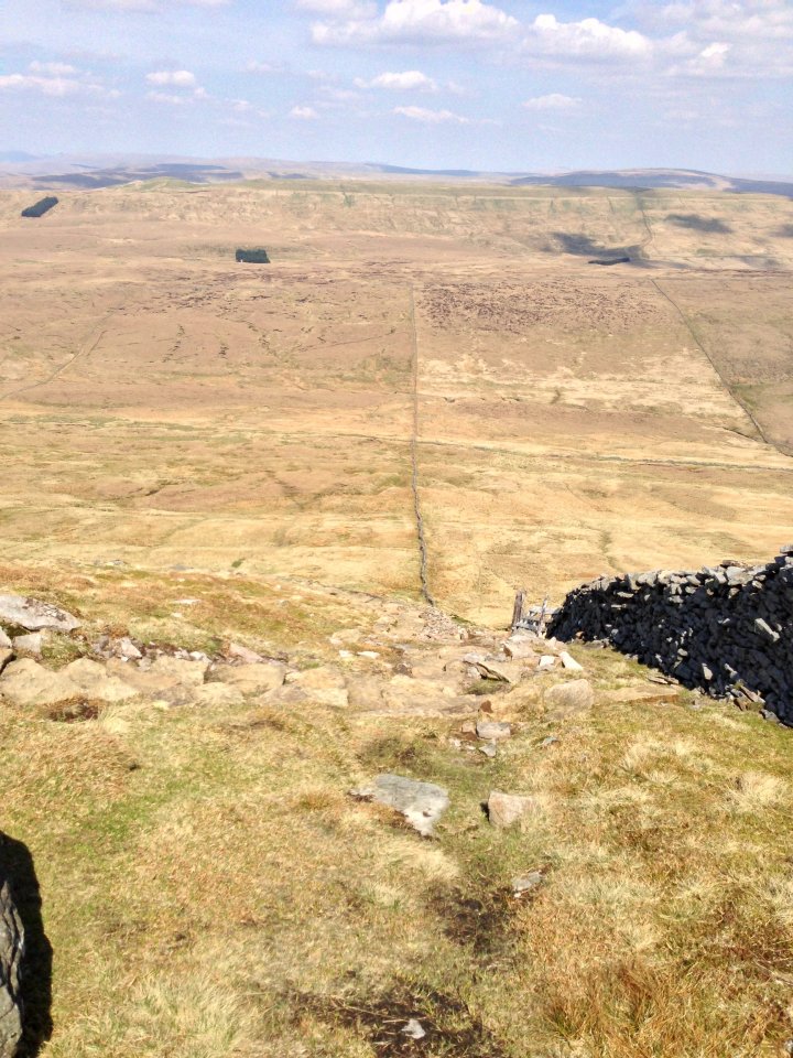 Pen-y-ghent / Plover Hill
