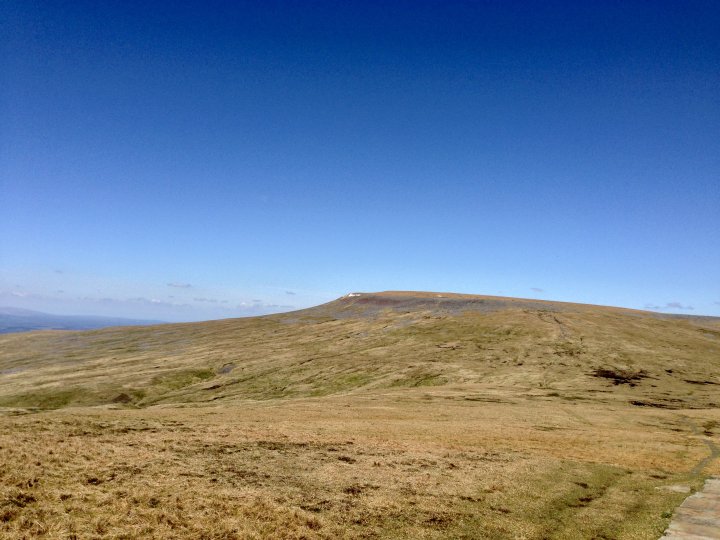 Cross Fell / Little Dun Fell / Great Dun Fell / Knock Fell