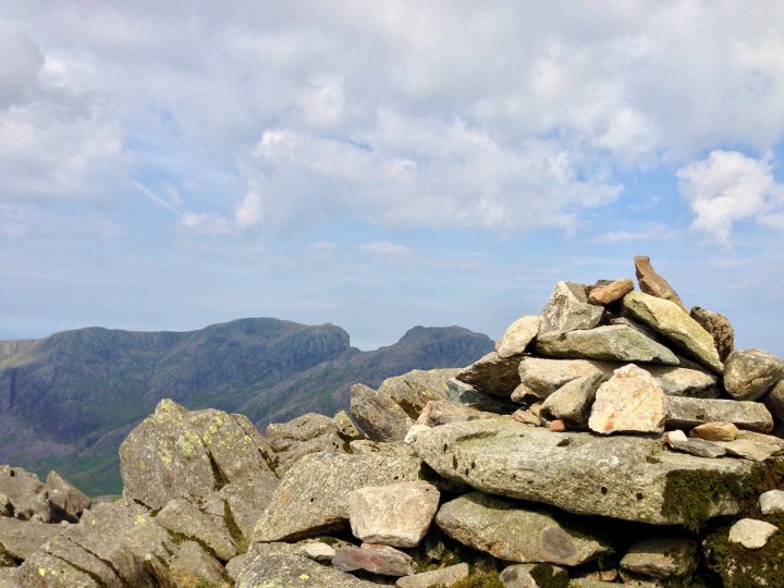Bow Fell / Esk Pike / Rossett Pike