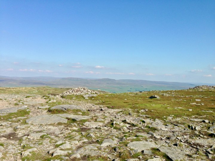 Ingleborough / Simon Fell