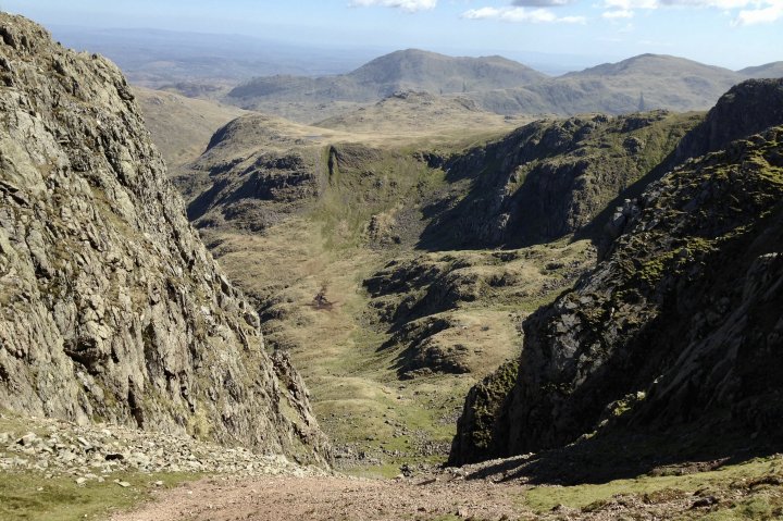 Pike of Blisco / Cold Pike / Crinkle Crags (South Top) / Crinkle Crags (Long Top) / Shelter Crags