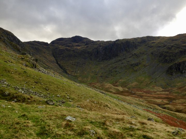 Allen Crags / Red Beck Top / Glaramara / Dovenest Top / Rosthwaite Fell - Bessyboot