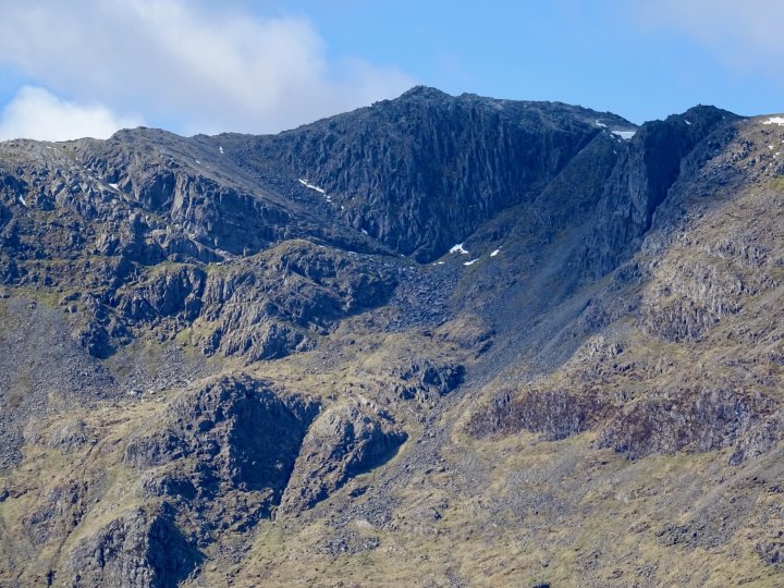 Rossett Pike / Allen Crags / Red Beck Top / Glaramara / Combe Head / Dovenest Top / Rosthwaite Fell - Bessyboot