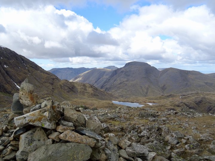 Rossett Pike / Allen Crags / Red Beck Top / Glaramara / Combe Head / Dovenest Top / Rosthwaite Fell - Bessyboot