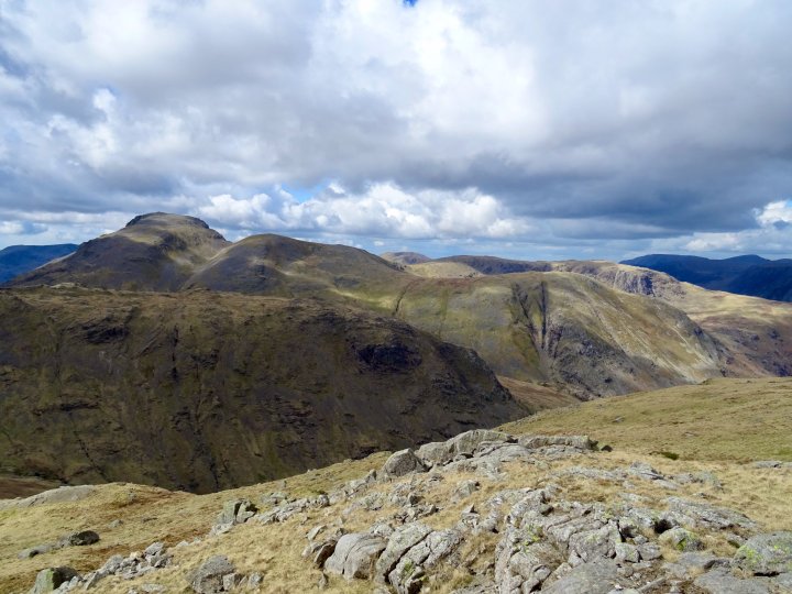 Rossett Pike / Allen Crags / Red Beck Top / Glaramara / Combe Head / Dovenest Top / Rosthwaite Fell - Bessyboot