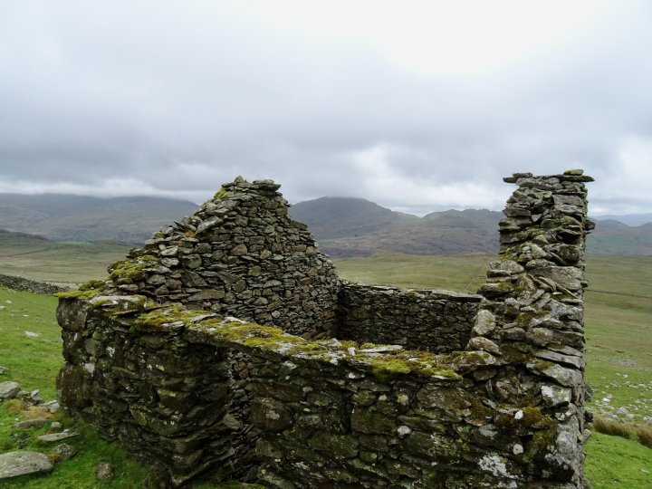 Wallowbarrow Crag / Great Worm Crag / Green Crag / Harter Fell (Eskdale)