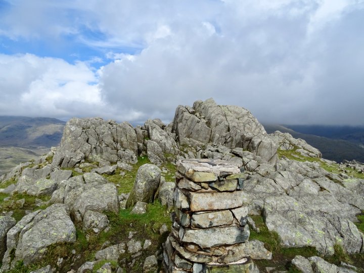 Wallowbarrow Crag / Great Worm Crag / Green Crag / Harter Fell (Eskdale)
