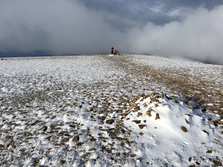 Grisedale Pike / Hobcarton Crag / Crag Hill / Sail / Scar Crags / Causey Pike / Outerside / Barrow