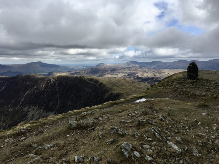 Cat Bells / Maiden Moor / High Spy / Dale Head / Hindscarth / Robinson