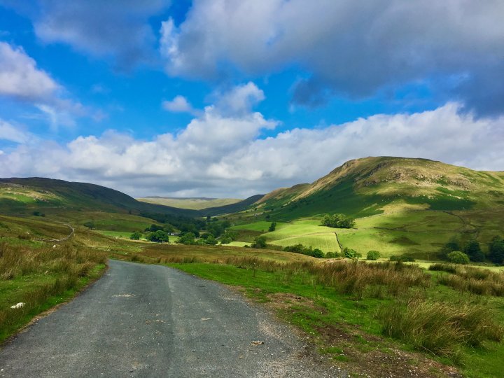 High House Bank / Whatshaw Common / Robin Hood / Lord's Seat (Crookdale)