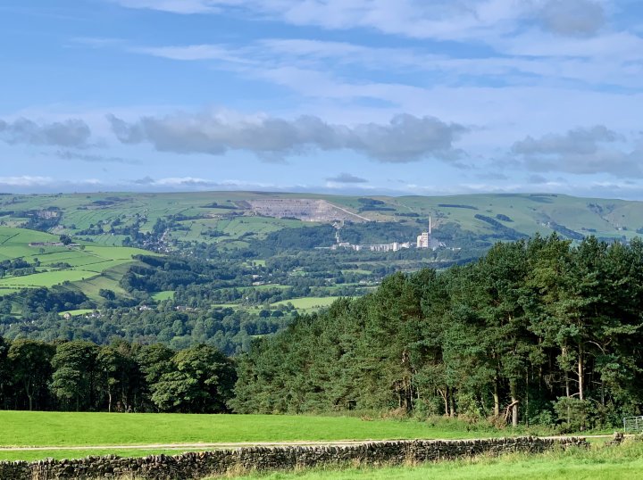 Fox House / Burbage Rocks / Stanage Edge / Bamford / River Derwent / Grindleford Station / Longshaw Estate
