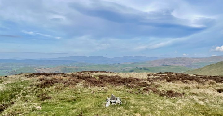 Ulgraves / Potter Fell - 2 / Potter Fell - 1 / Brunt Knott / Green Quarter / Hollow Moor / High Knott / Hugill Fell (Wainwright Summit) / Reston Scar