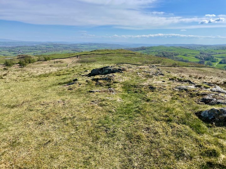 Ulgraves / Potter Fell - 2 / Potter Fell - 1 / Brunt Knott / Green Quarter / Hollow Moor / High Knott / Hugill Fell (Wainwright Summit) / Reston Scar