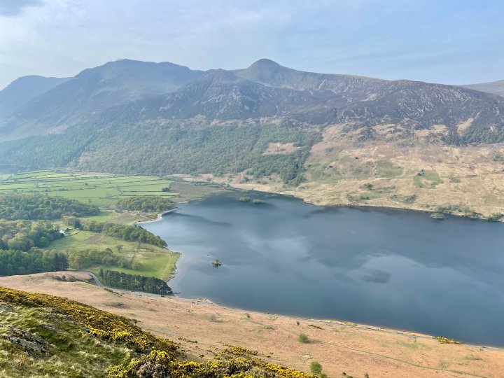Rannerdale Knotts / Whiteless Pike / Wandope / Grasmoor / Hopegill Head / Whiteside East Top / Whiteside