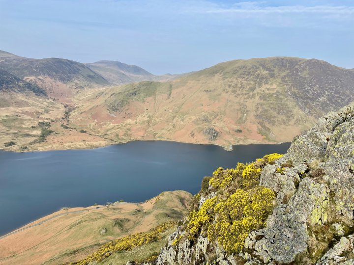 Rannerdale Knotts / Whiteless Pike / Wandope / Grasmoor / Hopegill Head / Whiteside East Top / Whiteside