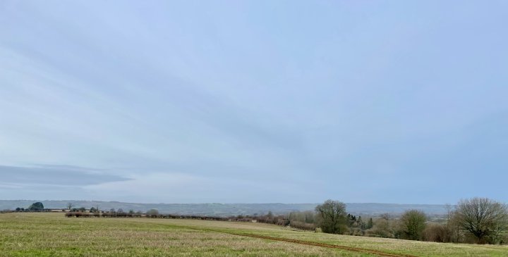 Cotswolds Circuit - Diamond Way / Macmillan Way / Monarch's Way